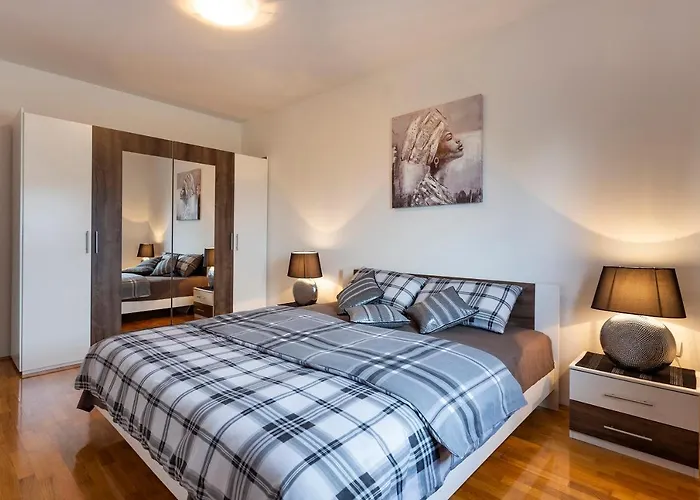 Karoca 3 Apartamento Pula