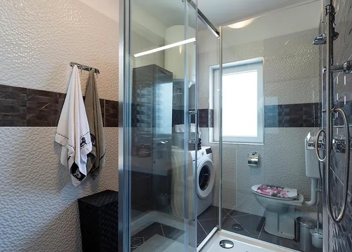 Apartment Karoca 3 *